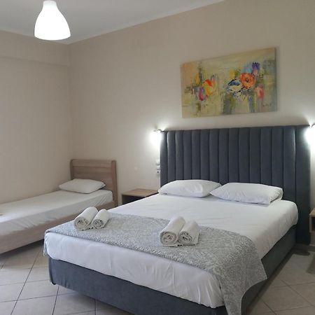 Nikos Dimas Studios Parga Bagian luar foto