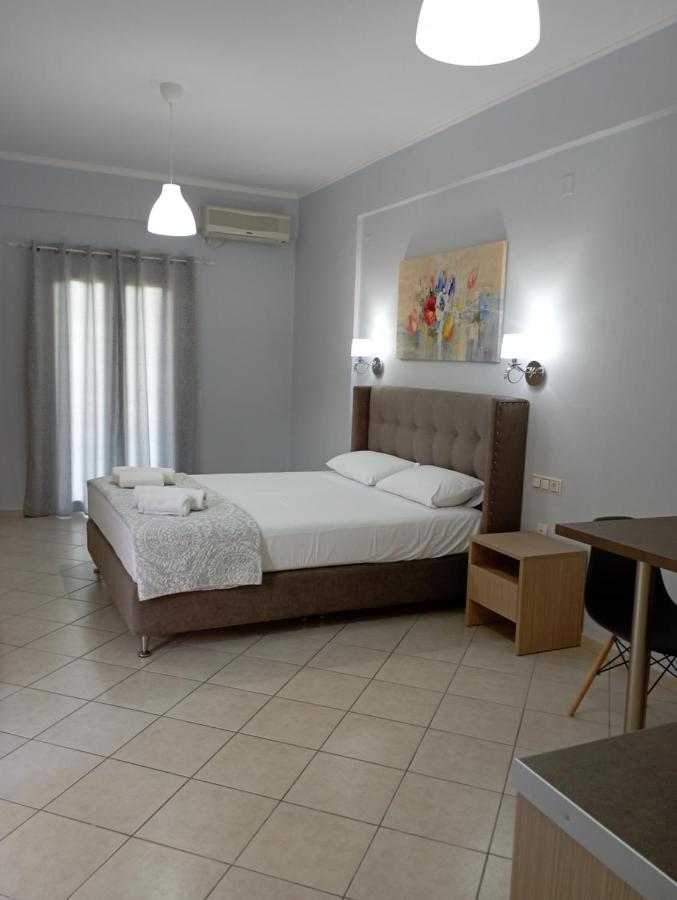 Nikos Dimas Studios Parga Bagian luar foto
